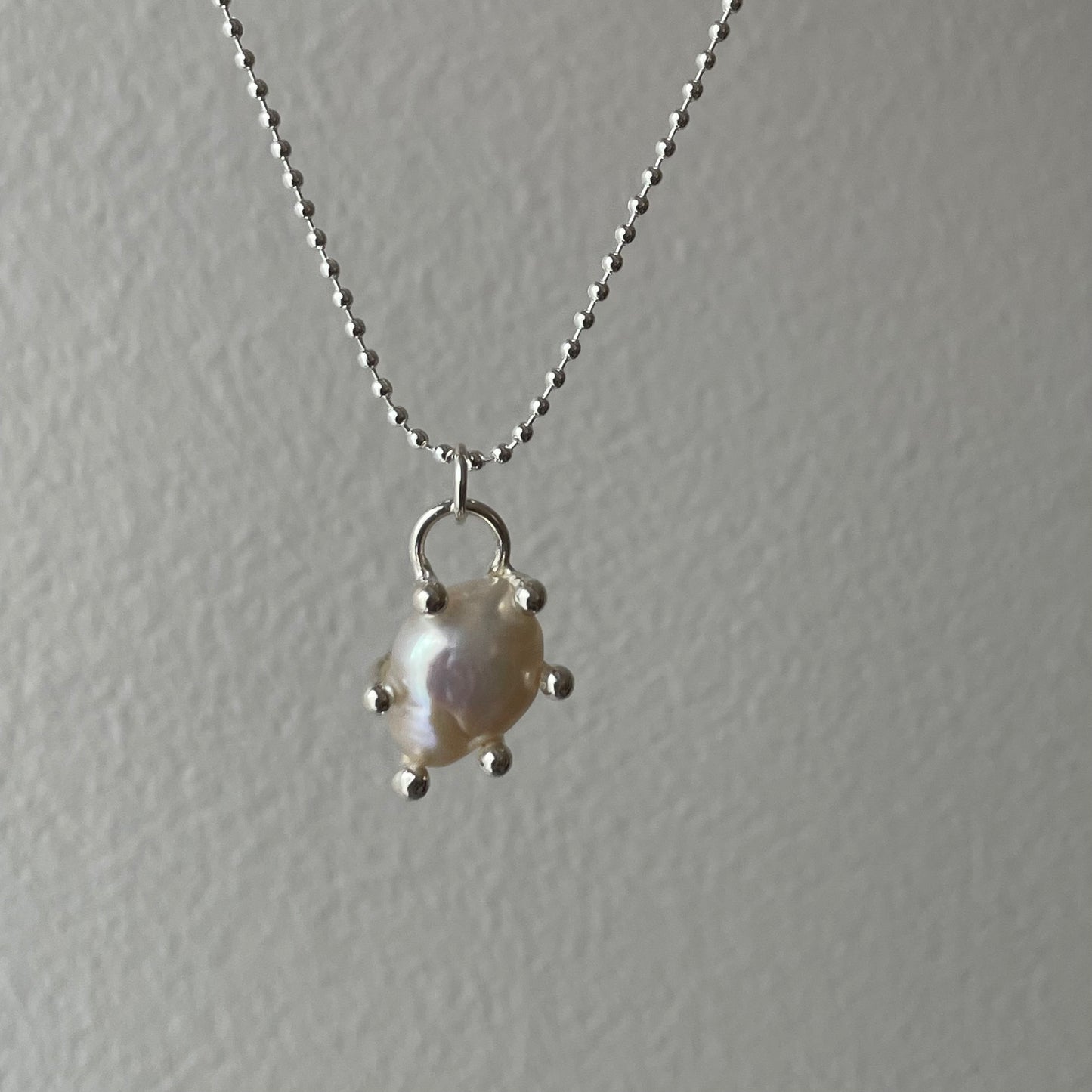 pearl pendant 03