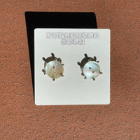 pearl button studs