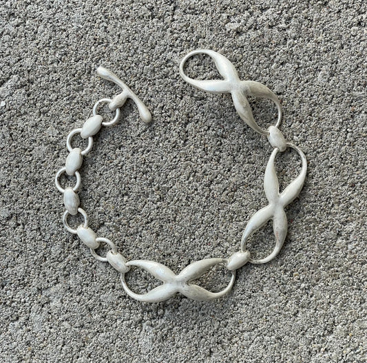 Butterfly link bracelet