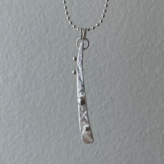 dewdrop grass - pendant