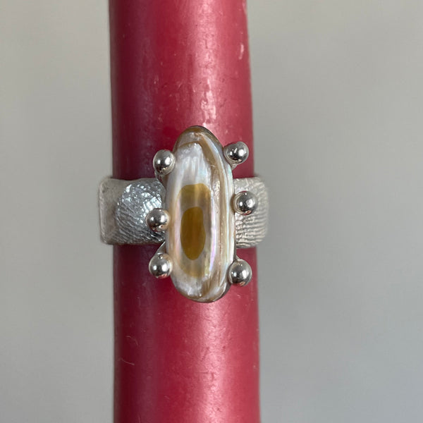 Mother of Pearl Ring 03